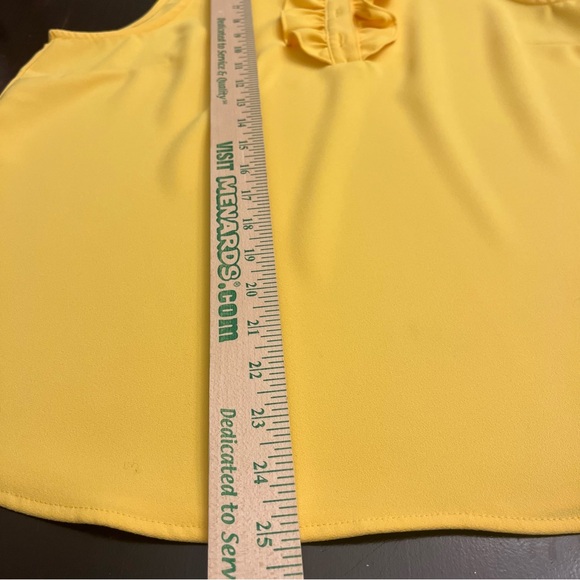J. Crew Yellow Sleeveless Top Size Medium - Picture 6 of 6